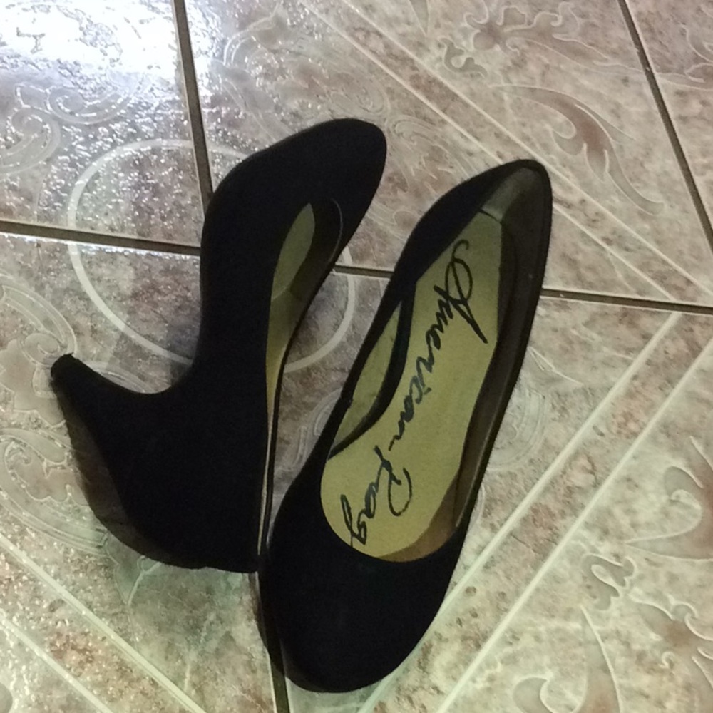 American Rag heels